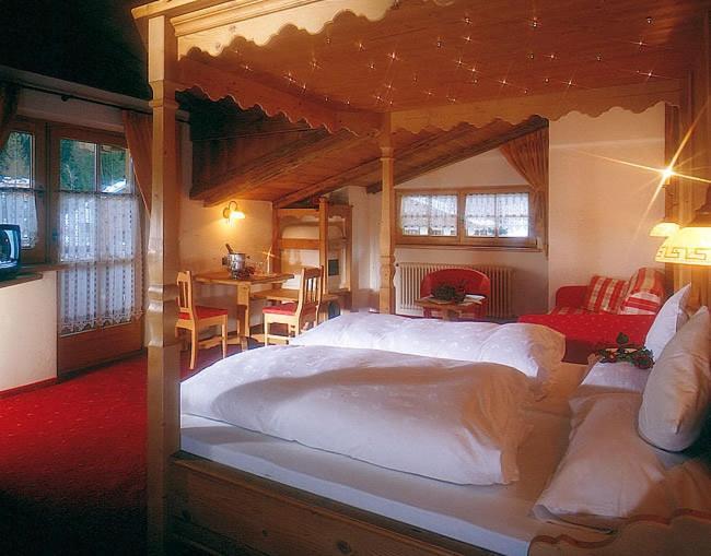 Hotel Garni San Nicolo Pozza di Fassa Exteriör bild