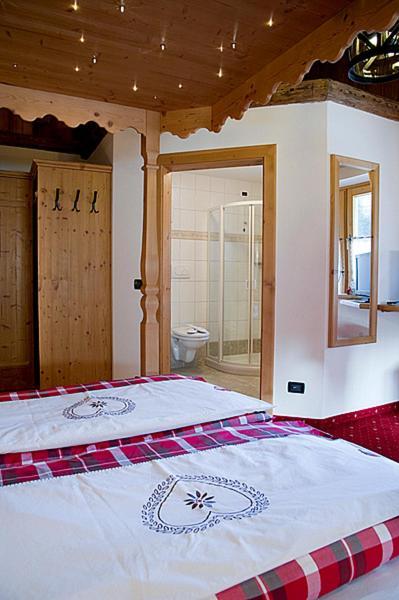 Hotel Garni San Nicolo Pozza di Fassa Exteriör bild