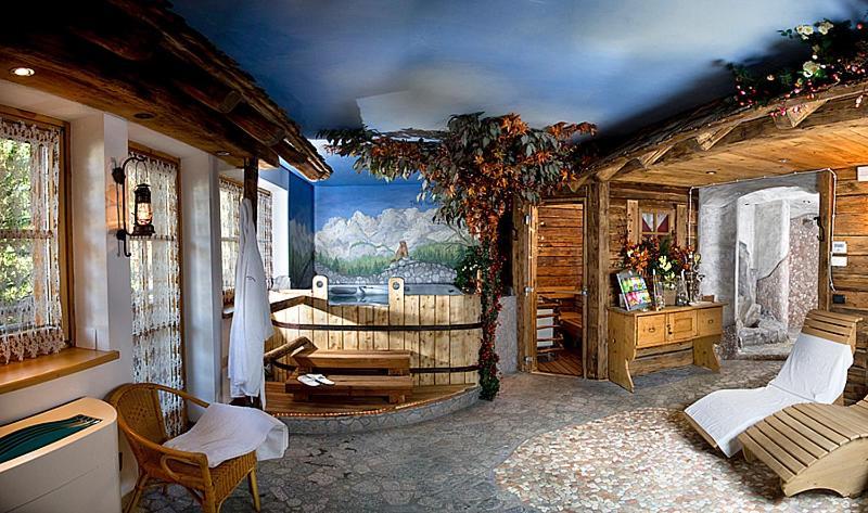 Hotel Garni San Nicolo Pozza di Fassa Exteriör bild